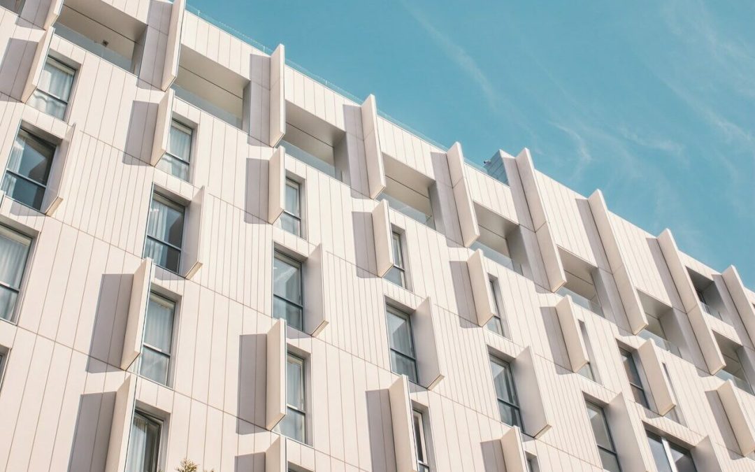 Maximizing Asset Value: How Cross-Functional Teams Facilitate the Transition from Function-Based to Asset-Based Structure in Real Estate Companies